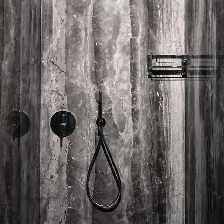 Lady Rose Πανσιόν 4*