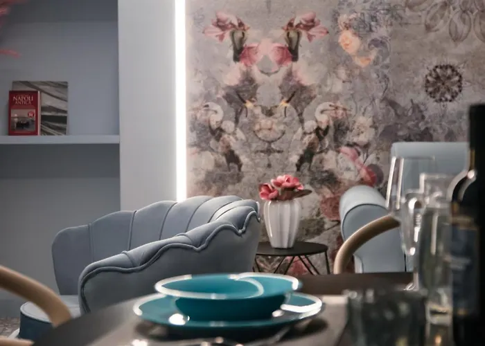 Lady Rose Νάπολη