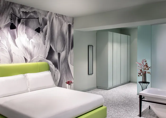 Pensión Lady Rose Nápoles