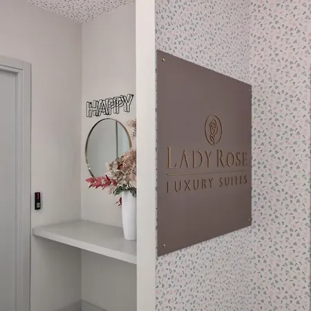 Lady Rose
